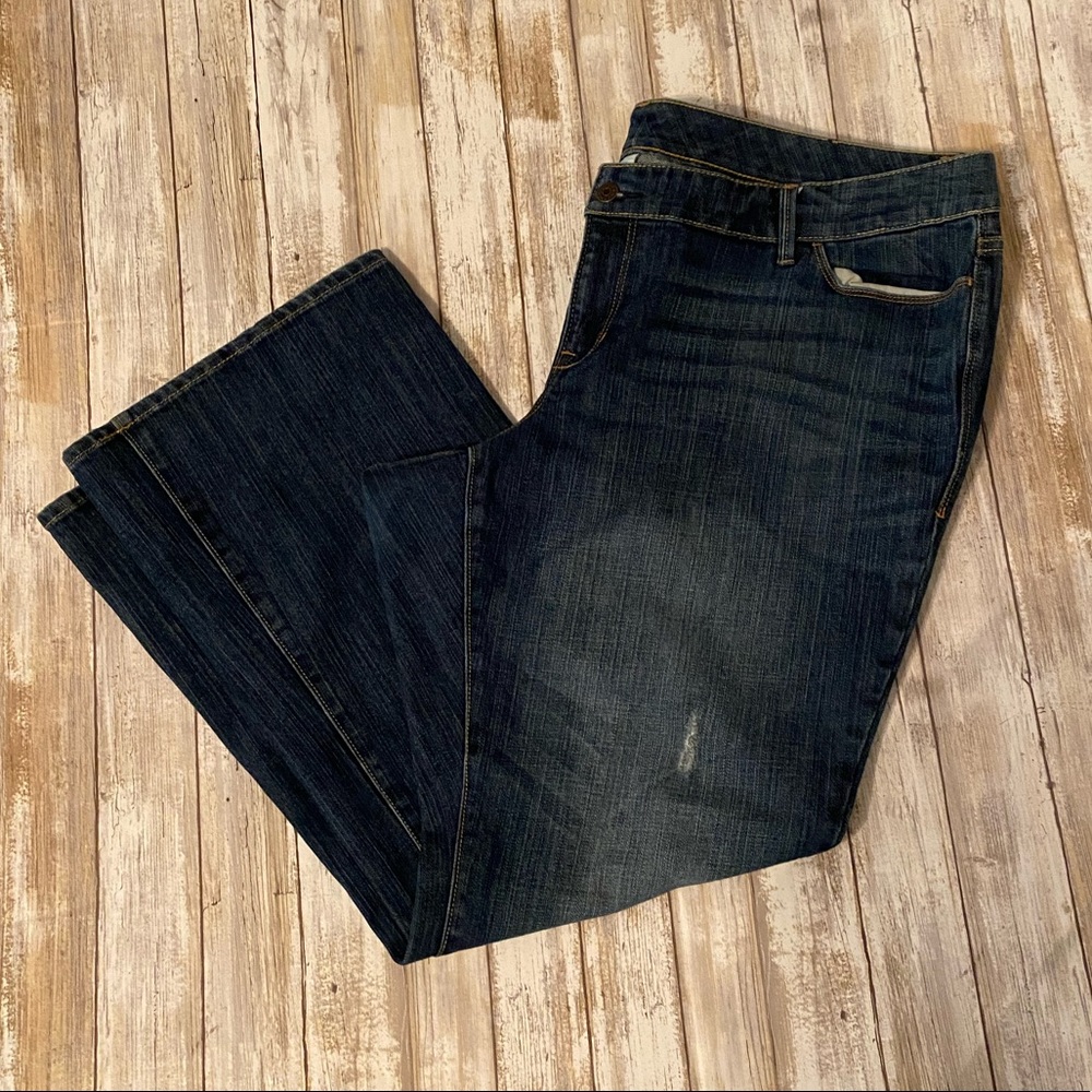 Old Navy Plus Destructed Medium Wash Stretch Jean